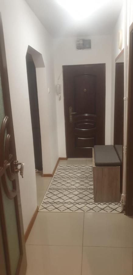 Two Rooms Parc Ior Apartament ブカレスト エクステリア 写真