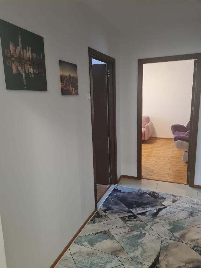Two Rooms Parc Ior Apartament ブカレスト エクステリア 写真