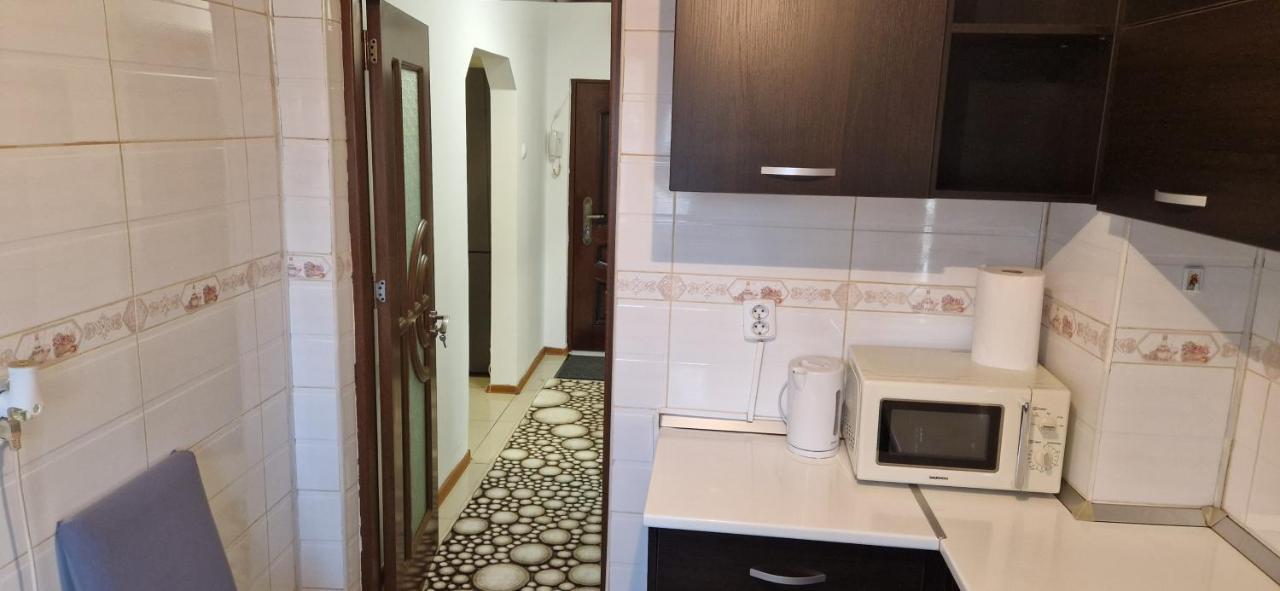 Two Rooms Parc Ior Apartament ブカレスト エクステリア 写真